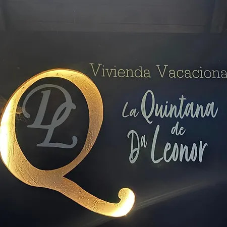 La Quintana De Dona Leonor Holiday home *